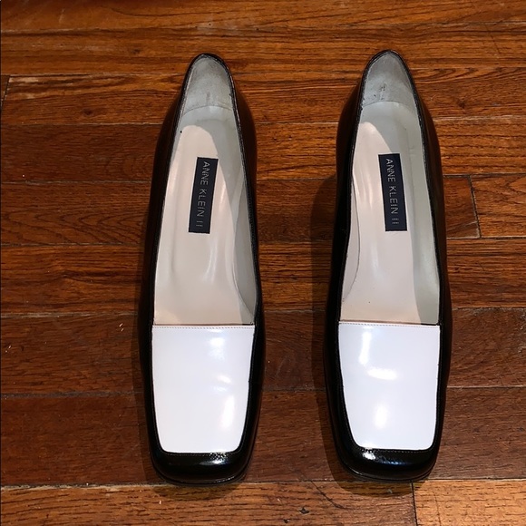 Anne Klein Shoes - Anne Klein II blocked heels